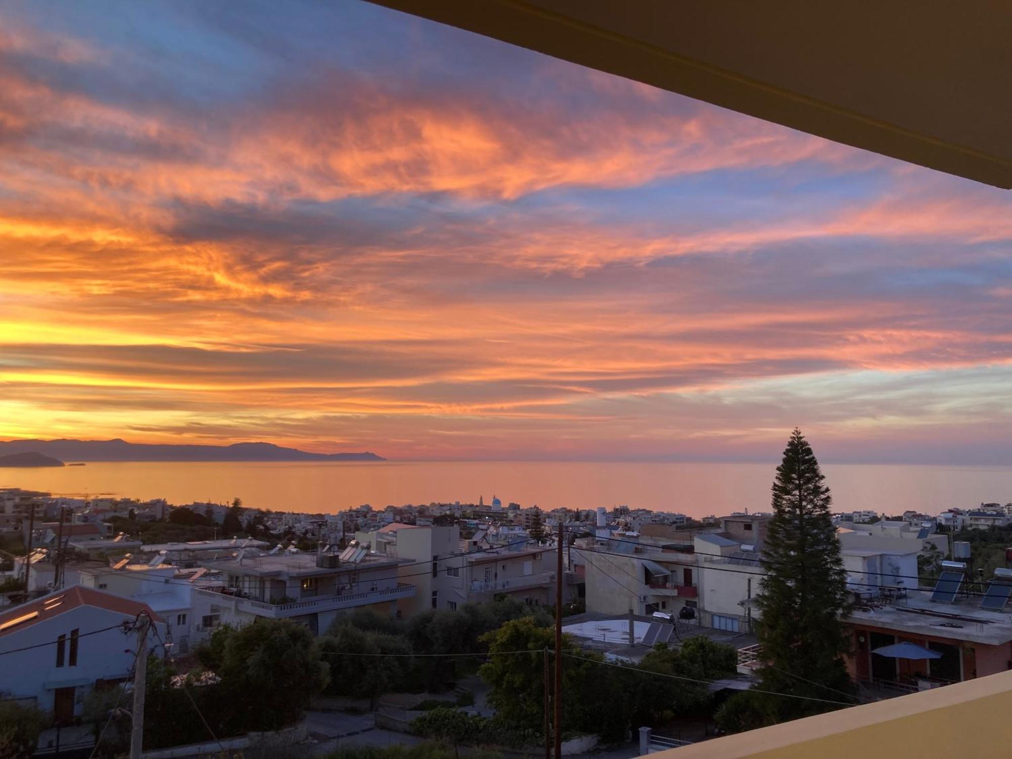 Stephanie'S Place - Charming Apartment With Sea View Chania  Exteriör bild